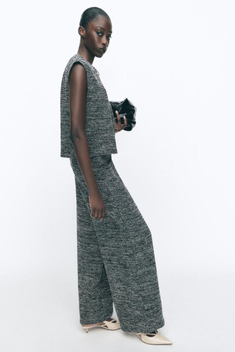 TEXTURED BUTTON WAISTCOAT TOP