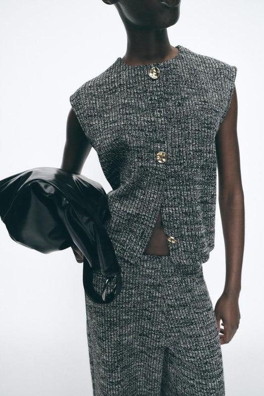 TEXTURED BUTTON WAISTCOAT TOP